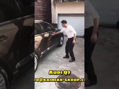 ऑटोमैटिक डिप्लोयमेंट के साथ ऑडी क्यू7 एंटी चिंच पावर रनिंग बोर्ड